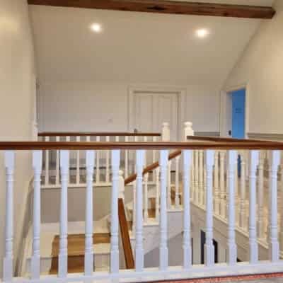 Stylish staircase railing for attic conversions